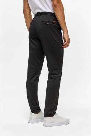 Siyah Slim Jogger Pantolon