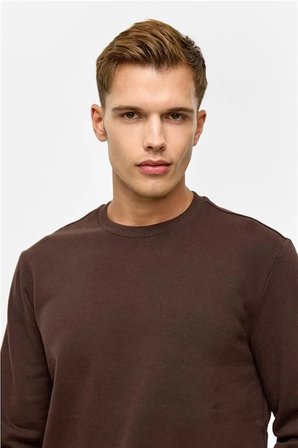 Koyu Kahve Regular Düz Bisiklet Yaka Sweatshirt