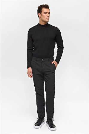 Siyah Regular Armürlü Pantolon