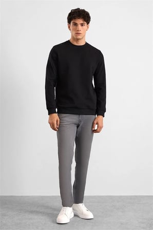 Siyah Regular Düz Baskısız 2 İplik Bisiklet Yaka Cepsiz Ribanalı Sweatshirt
