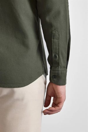Koyu Yeşil Slim Düğmeli Yaka Düz Casual Gömlek