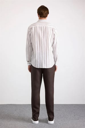 Koyu Bordo Regular Klasik Yaka Dikey Çizgili Armürlü Cepsiz Düğmeli Uzun Kollu Casual Gömlek