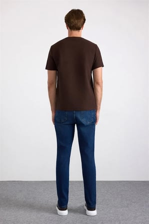 Koyu Kahve Regular Bisiklet Yaka Tişört