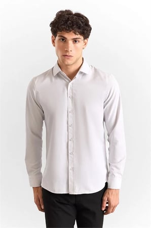 Ekru Slim Klasik Yaka Düz Armürlü Cepsiz Düğmeli Uzun Kollu Casual Gömlek