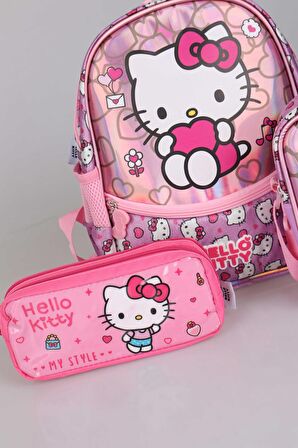 YENİ SEZON LİSANSLI HELLO KITTY'NIN PIRILTILI DÜNYASI ÖZEL KOLEKSİYON ANAOKUL,BESLENME VE KALEM ÇANTASI 3'LÜSÜ 