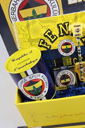 DEKOMUS ÖZEL KUTULU LİSANSLI FENERBAHÇE YAZI TAHTASI,OYUN HAMURU VE PUZZLE HOBİ EĞLENCE KIRTASİYE SETİ 