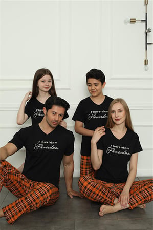 Moda Çizgi Aile Penye Pijama Takım (anne - kız ) 50118 Ayrı Ayrı Satılır . Fiyatları Farklıdır Siyah Kadın