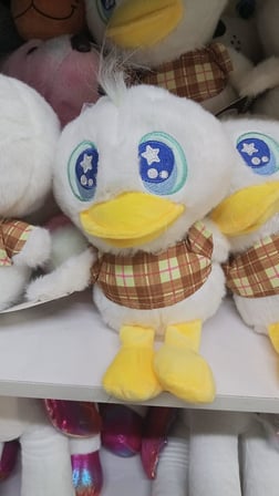 Oyuncak Peluş Sevimli Uyku Arkadaşı Kahve Elbiseli Ördek 25 cm