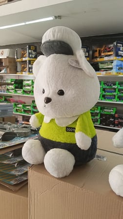 Oyuncak Peluş Sevimli Yeşil Kıyafetli Şapkalı Ayı Uyku Arkadaşım 45 cm