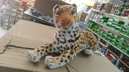 Oyuncak Peluş Sevimli Yatan Kaplan Uyku Arkadaşı 45 cm