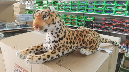 Oyuncak Peluş Sevimli Yatan Kaplan Uyku Arkadaşı 45 cm