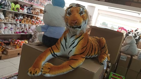 Oyuncak Peluş Sevimli Yatan Kaplan Uyku Arkadaşı 70 cm