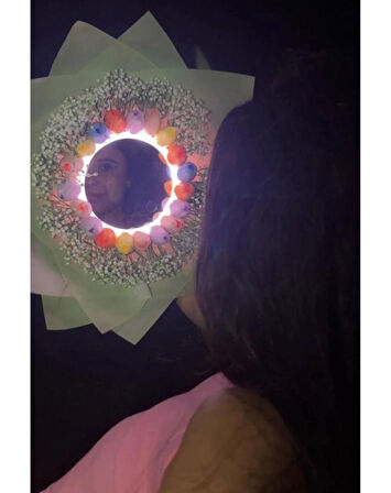 KAYZEN AYNALI LALE BUKETİ