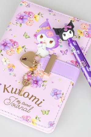 x Dekomus Lisanslı Kuromi Secret Garden Edition Kilitli Hatıra Defteri & 3d Figürlü Uçlu Kalem 0.7 Mm 2'lisi