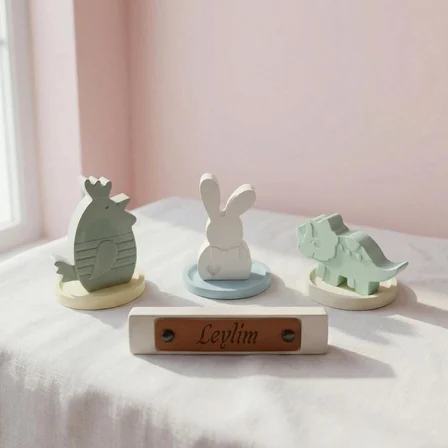 Bebeğinizin İsmiyle Özelleşen Pastel Tonlarda Figürlü Dekoratif Set, Raf ve Komodin Üstü Aksesuar