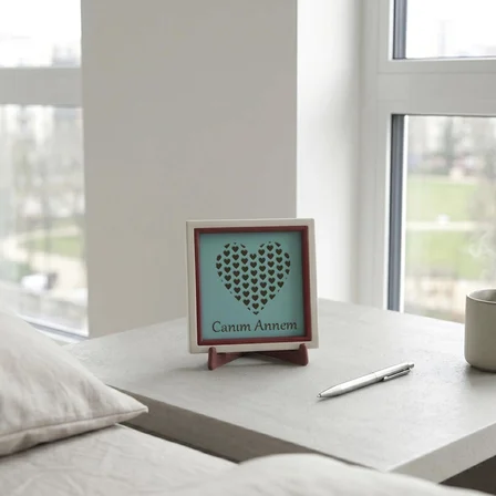 Canım Annem Yazılı Modern Hediye, Evinize Sevgi ve Şıklık Katan 10x10 cm Minyatür Kalp Tasarımı
