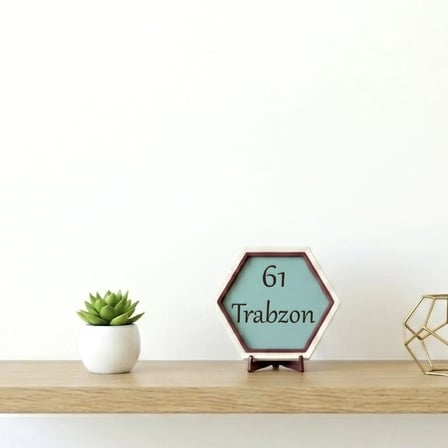 61 Trabzon Temalı Minimalist Dekoratif Obje, Estetik Şehir Hatırası ve Değerli Anı Hediyesi 10x10 cm