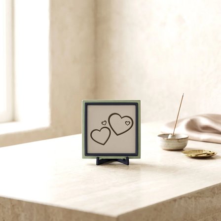 Modern Çizgilerle İkili Kalp Dekoratif Obje, Yaşam Alanlarınız İçin Özgün ve Dengeli Tasarım 10x10cm