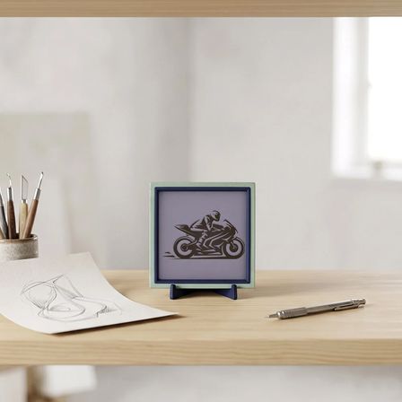 Hız ve Tutku Temalı Şık Dekoratif Obje, Yaşam Alanınız İçin Dinamik Değerli Bir Hediye 10x10 cm