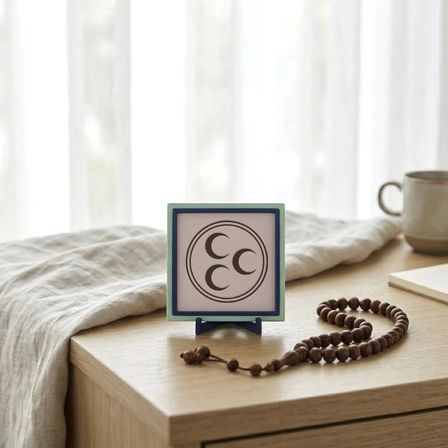 Üç Hilal Motifli Dekoratif Parça, Şık ve Estetik Ofis Masası Süsü 10x10 cm