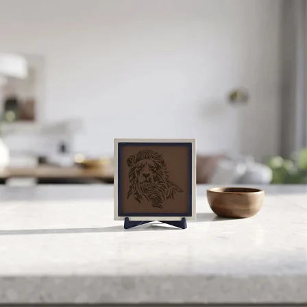 Aslan Motifli Modern Dekoratif Obje, Ev ve Ofis Dekorasyonu İçin Şık Masaüstü Aksesuarı 10x10 cm