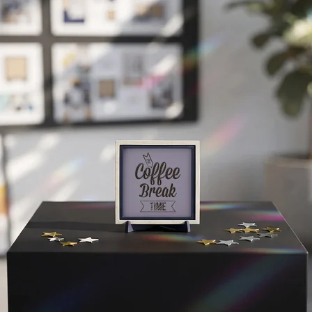 Şık Tasarım Coffee Break Time Dekoratif Obje, Ofis ve Ev Dekoru İçin Modern Bir Parça 10x10 cm