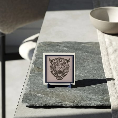 Minimalist Kaplan Figürlü Dekoratif Obje, İç Mekanlara Şıklık Katan Özel Parça 10x10 cm