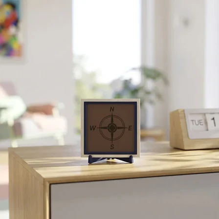 Compass Tasarımlı Modern Dekoratif Obje, Seyahat Tutkunları İçin Şık Bir Parça 10x10 cm