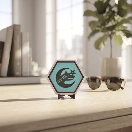 Göktürkçe Türk Yazısı Kurt Silüeti ve Ay Yıldız İkonlu Masaüstü Dekoratif Süsü Ofis Masaları İçin Modern Parça 10x10 cm