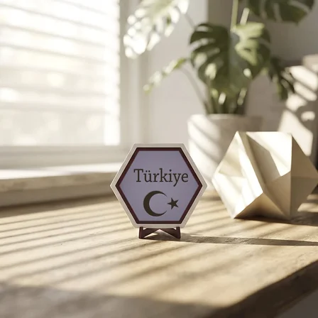 Şanlı Bayrak Ruhu Temalı Türkiye Modern Masaüstü Süsü Ofis Köşelerinizi Tamamlayan Zarif ve Şık Bir Tasarım Obje 10x10 cm