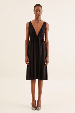 V YAKA ASKILI ELBİSE 