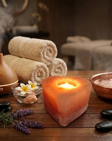 Kalp tasarımlı himalaya tuzu mumluk – dekoratif doğal kaya tuzu