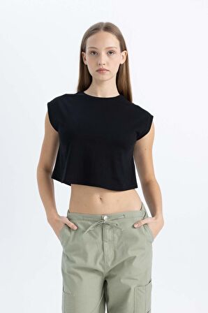 DeFacto Coool Loose Fit Bisiklet Yaka Basic Düz Atlet C5338AX24SMBK81