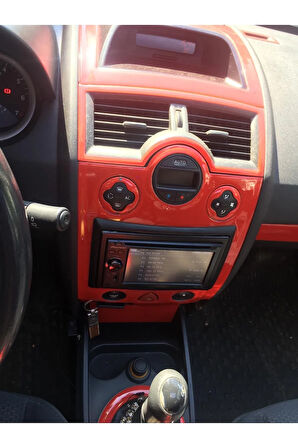 Renault Megane 2 Full Set  Torpido, Trim, Göğüs Maun Kaplama  Kırmızı Renk Özel Dizayn