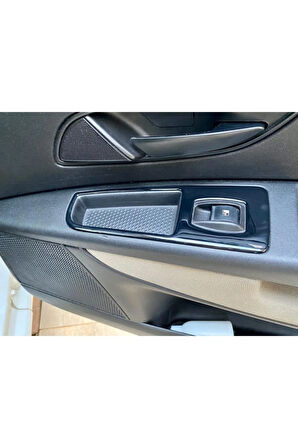 Fiat Linea Konsol/maun Kaplama Parlak Siyah Piano Black