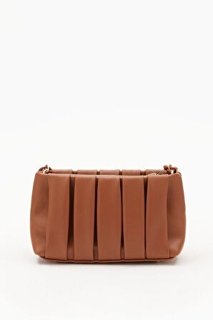 Taba Renkli Zincir Detaylı El Çantası 930127