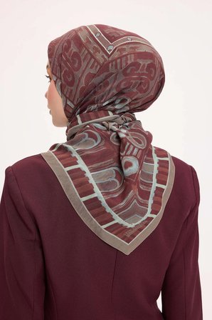 Dört Mevsim Antik Motif Viskon Velora Eşarp 6419