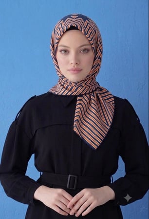 Yaz Serinliği Güz Eşarp - 90 x 90 -2082-01