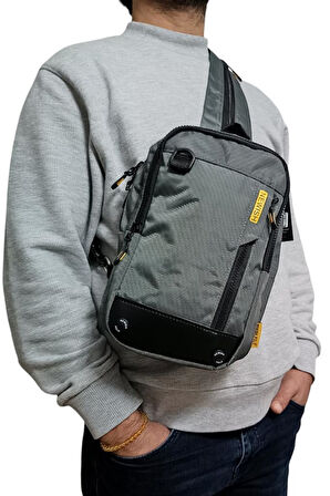 Body Bag Çanta Erkek Göğüs Sırt Çantası Fonksiyonel Kullanım BadyBag 30*17 Cm 