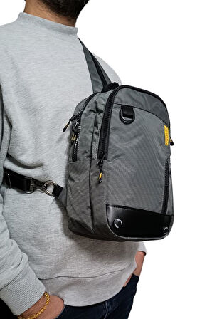 Body Bag Çanta Erkek Göğüs Sırt Çantası Fonksiyonel Kullanım BadyBag 30*17 Cm 