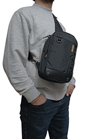 Body Bag Çanta Erkek Göğüs Sırt Çantası Fonksiyonel Kullanım BadyBag 30*17 Cm 