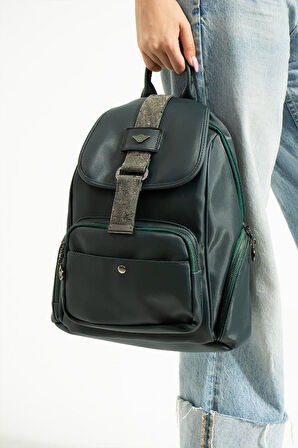 Saten Kumaş Kadın Sırt Çantası 33*23 Cm Yağmur İtici Kumaş Mega Bag Kapaklı Taşlı Model