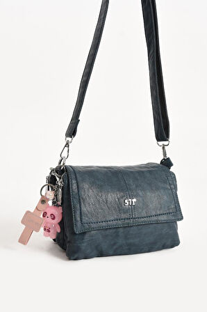 Y.S.Deri Kadın Postacı Çanta 28*18 Cm Vegan Deri Işıklı Aksesuar Charm Çapraz Askılı Omuz Çantası 