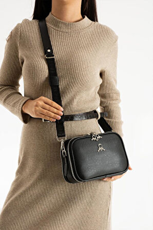 Çapraz Askılı Kadın Omuz Çantası 25*15 Cm Vegan Deri Mega Bag Postacı Çanta Suni Deri 