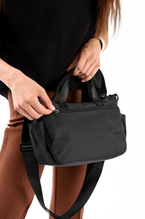 Kadın Postacı Çanta Paraşüt Kumaş Çapraz Askılı Elde Tutmalı Omuz Çantası 21*17 Cm Su İtici Kumaş