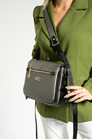 Kadın Postacı Çanta 27*20 Cm Çapraz Askılı Omuz Çantası Suni Deri Ayarlanabilir Askı