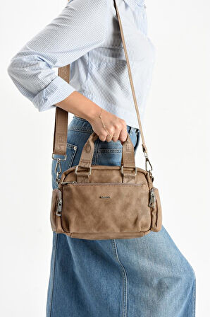 Suni Deri Kadın Omuz Çantası 25*17 Cm Çapraz Askılı Postacı Çanta Mega Bag Vegan Deri Kol Çantası