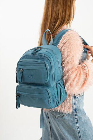 Kadın Sırt Çantası Ultra Hafif Poliamid Kumaş Su Geçirmez Çok Cepli Günlük Sırt Çantası 35*25 Cm 