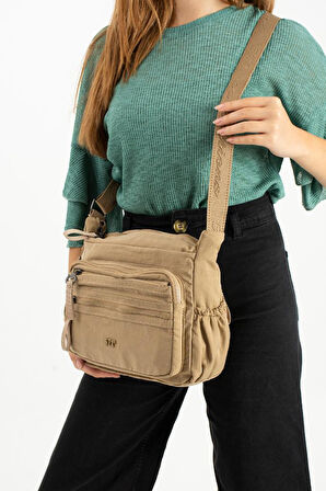 Kadın Postacı Çanta 26*21 Cm Hafif Poliamid Su İtici Yumuşak Kumaş Çapraz Askılı Omuz Çantası