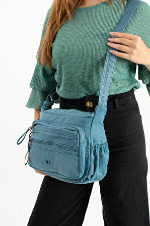 Kadın Postacı Çanta 26*21 Cm Hafif Poliamid Su İtici Yumuşak Kumaş Çapraz Askılı Omuz Çantası